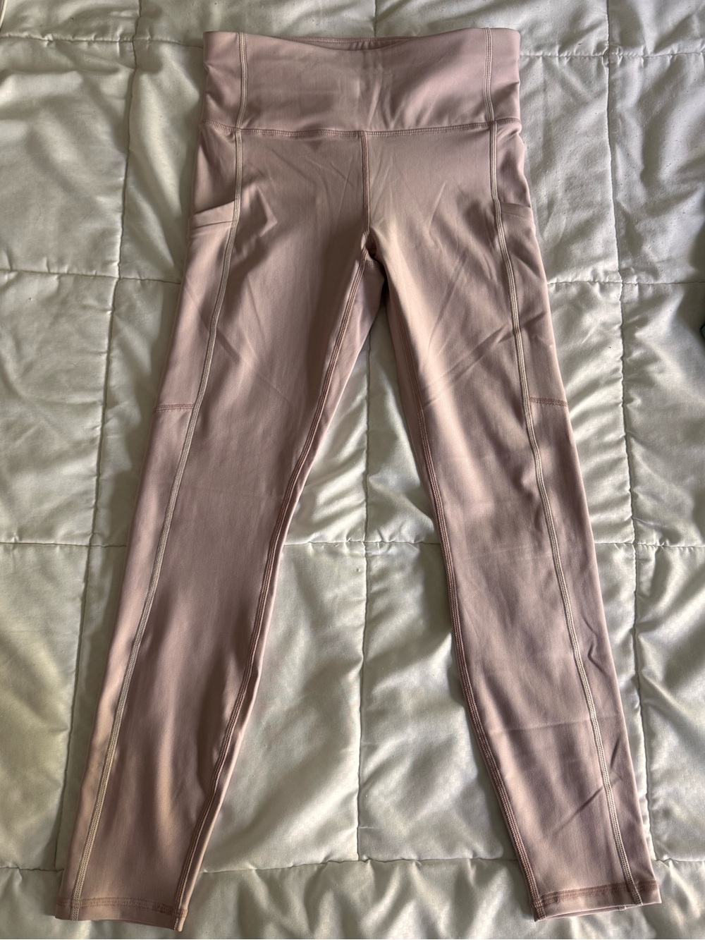 Fabletics High Waisted Cold Weather Mauve Leggings with Side Pocket S/6 Short